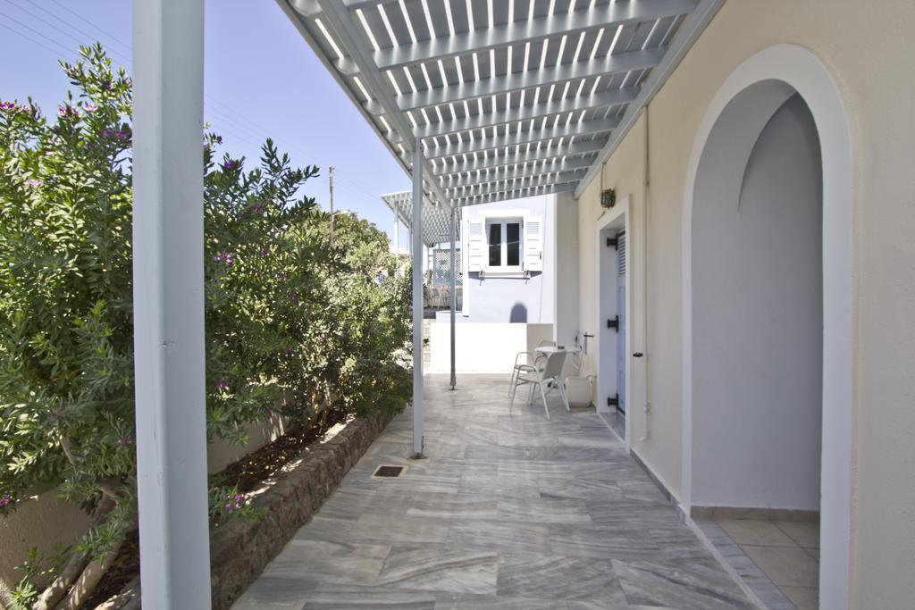 Erato Apartments Fira  Exterior foto